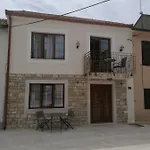 Mira شقة فندقية