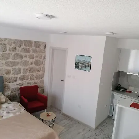 Mira 아파트호텔 트레빈예